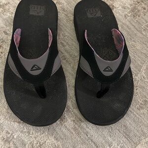 Reef Womens Black Flip Flops Sandals Fanning Bottle Opener Beach Ocean Size 10
